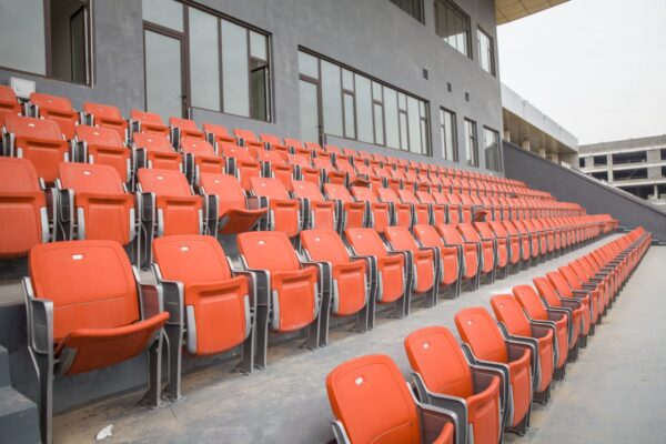 Asientos de estadio con respaldo - Imagen 2